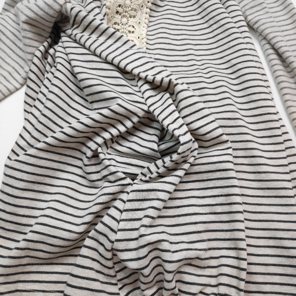 Hem & Thread Stripe Open Front Jacket Lace Size M - image 8